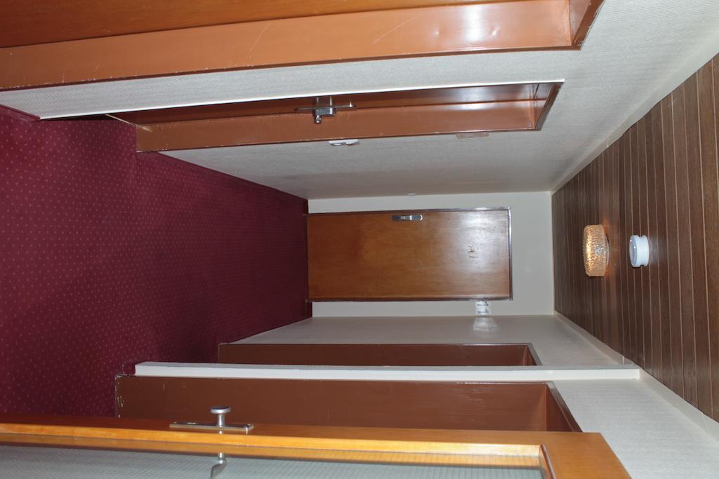 Garni Zum Adler Hotell Gensingen Exteriör bild